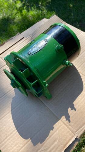 John Deere 185-9 6 Volt Generator