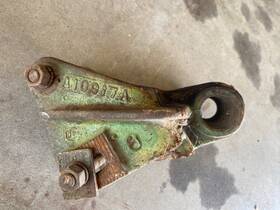 John Deere A10917a Vintage Bracket P/n Tractor Row Crop