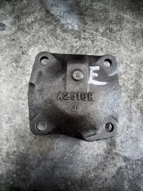 A2318r John Deere Late A And 60 Countershaft Bearing Housing