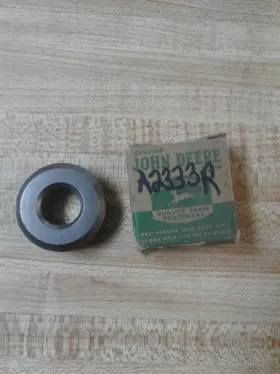 A2333r John Deere Valve Spring Cap