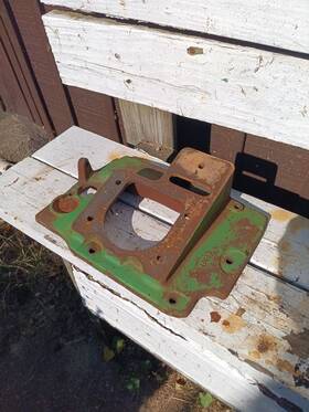 John Deere A4009r Late Styled Model A Transmission Case Cover