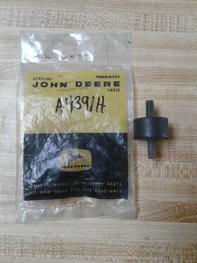 John Deere A4391h Radiator Mount