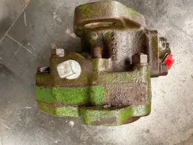 A4754r John Deere A4761r Tractor Live Hydraulic Pump A B G D 50 60 70