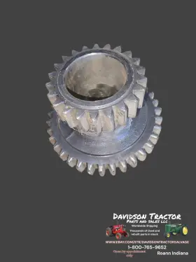 A5565r John Deere 620 630 Transmission Gear Countershaft Idler