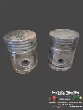 A61r John Deere Unstyled A Std Piston Pair Antique Tractor