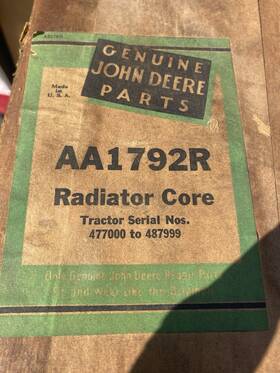 John Deere Aa1792r Vintage Radiator Core Nos