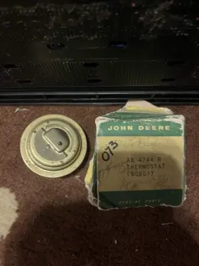 Ab4744r John Deere Thermostat