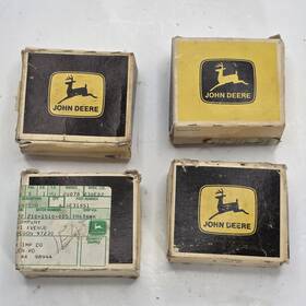 John Deere Ae31651 Set Of 4 Bearings Timken L4514 L4515 Nos Usa Tapered Roller