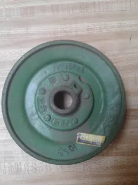 Ap18948 John Deere Pully