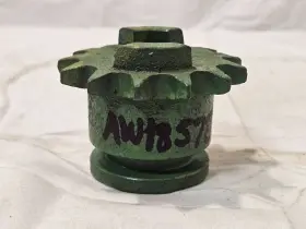 Aw18578 John Deere Forage Box 714 716 714a And 716a Gearbox Chain Sprocket Nos