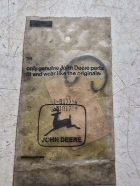 John Deere B1775r Inch B Original Equipment # Piston Wrist Pin Keeper Snap Ring