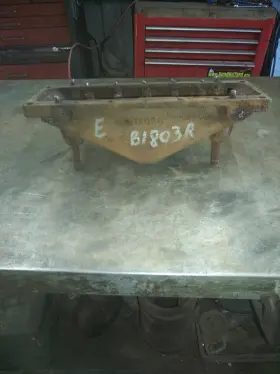 B1803r John Deere B Mid Styled Bottom Radiator Tank