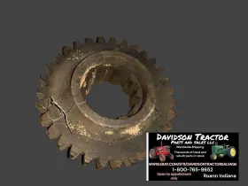 B2415r John Deere Late B 50 Tractor 1st 3rd Countershaft Gear B2415r John Deere Late B 50 Tractor 1st 3rd Countershaft Gear