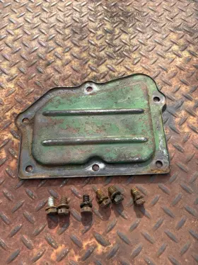 B3592r John Deere B3593r 50 Original Crank Case Cover B3162r With Mount Bolts