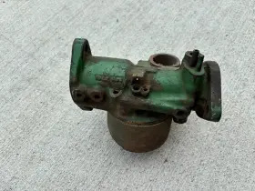 Dltx-34 John Deere Model B Carburetor Dltx-34 John Deere Model B Carburetor