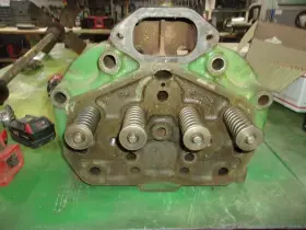 F1215r John Deere 70 Cylinder Head Fits Gas And Lp Model