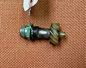 John Deere F3058r Tach Meter Drive And Connector Ar2709r