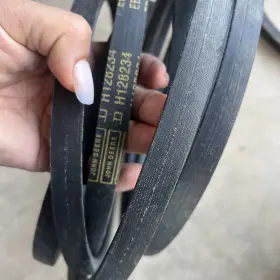 H128234 John Deere Straw Spreader Drive V-belt New Old Stock