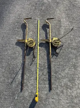 H2297b John Deere H2296b Antique Planter Check Wire Stakes H2003b Vintage