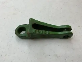 H675da John Deere Part # Clamp New Old Stock
