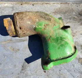 H905r John Deere Vintage Upper Water Fitting Missing Pipe Needs Repaired
