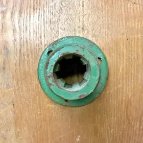 J1861n John Deere Genuine Pto Sprocket Hub Nos
