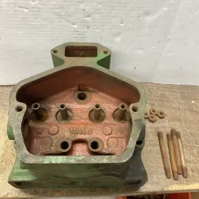 Jdm-01 John Deere H Tractor Cylinder Head H110r