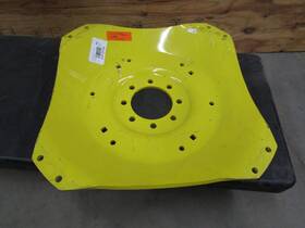 John Deere L154508 New Oem Rear Wheel Center