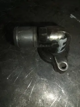 L78746 John Deere Thermostat Housing
