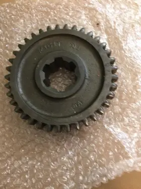 M151t John Deere Tractor M Mc Jd Transmission 2nd Drive Gear 151 T