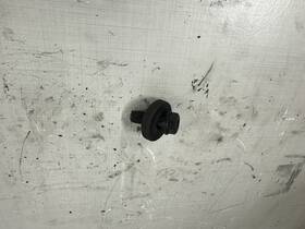 John Deere M3365t 420 430 435 Front Pulley Crankshaft Harmonic Balancer Bolt