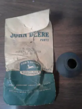 M648t John Deere Dust Cover