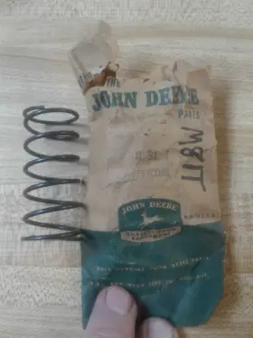 M81t John Deere Spring