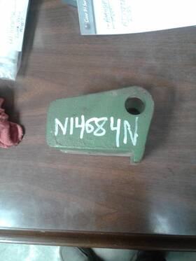John Deere N14684n Bracket