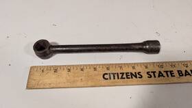 John Deere No.b596r Vintage B Tractor Connecting Rod Cylinder Head Socket Wrench