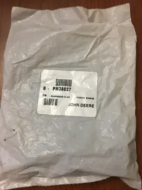 Pm38027 John Deere Sprayer Nozzleholder Caps 6 In Bag