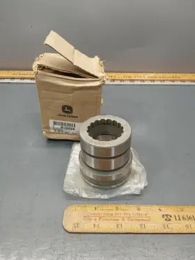 R106866 John Deere Nos Genuine Pto Guide
