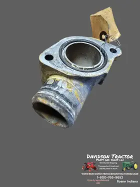 R121635 John Deere Elbow Fitting