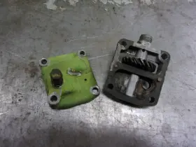 R26170r John Deere R26167r 3020 4020 3010 Oil Pressure Speed-hour Meter Drive R26170r John Deere R26167r 3020 4020 3010 Oil Pressure Speed-hour Meter Drive