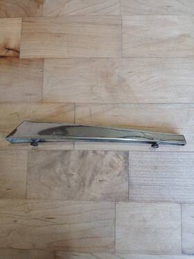 John Deere R31285 Hood Ornament