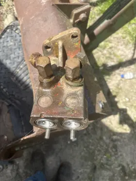 R34396 John Deere Break Away Remote