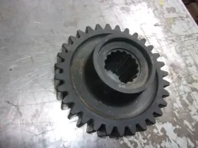 R42014 John Deere 3020 4020 4000 4230 4240 4430 4440 Pto Gear