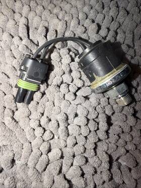 John Deere Re156640 Trans Oil Switc