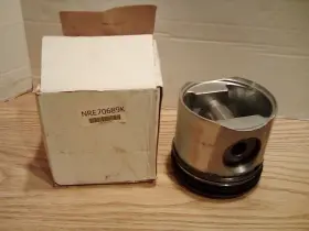 Re70689 John Deere Piston. Fits Re70689 John Deere Piston. Fits