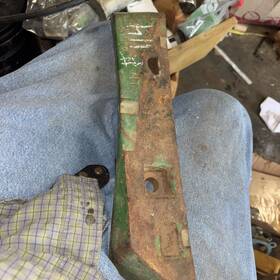 John Deere X-r39512r Parts 3 Point Sway Block Right