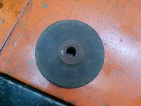 70000-00607 Kubota Rc48-62h Mid Mount Mower Gauge Wheel With Pin B6200 B7200h Rc60