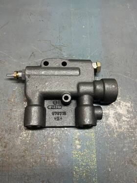 Magnum 1543361c1 Case Ih Boxcar Tractor Power Beyond Hydraulic Block 7130-8950