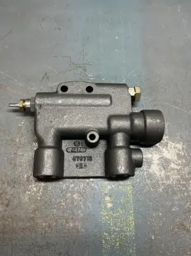 7130-8950 Magnum 1543361c1 Case Ih Boxcar Tractor Power Beyond Hydraulic Block