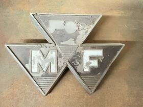 Massey Ferguson 184792m1 Nose Cone Emblem -part #