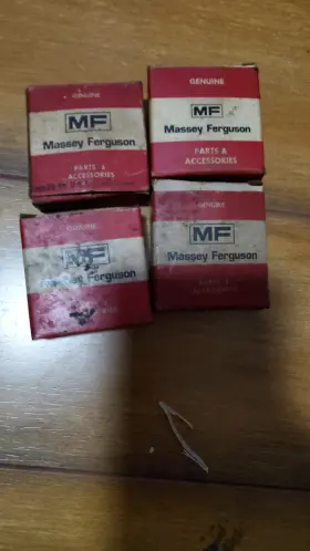 832009 Massey Ferguson Bearing Set Of 4 Tractor Power Equipment Farm